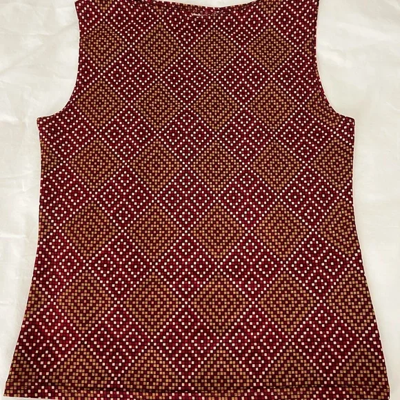 Vintage Geometric Patterned Sleeveless Top - Picture 4 of 6